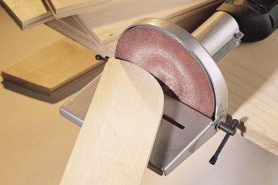 Круг абразивный шлифовальный на липучке Ø125 P320 (УПАКОВКА ПО 100ШТ)